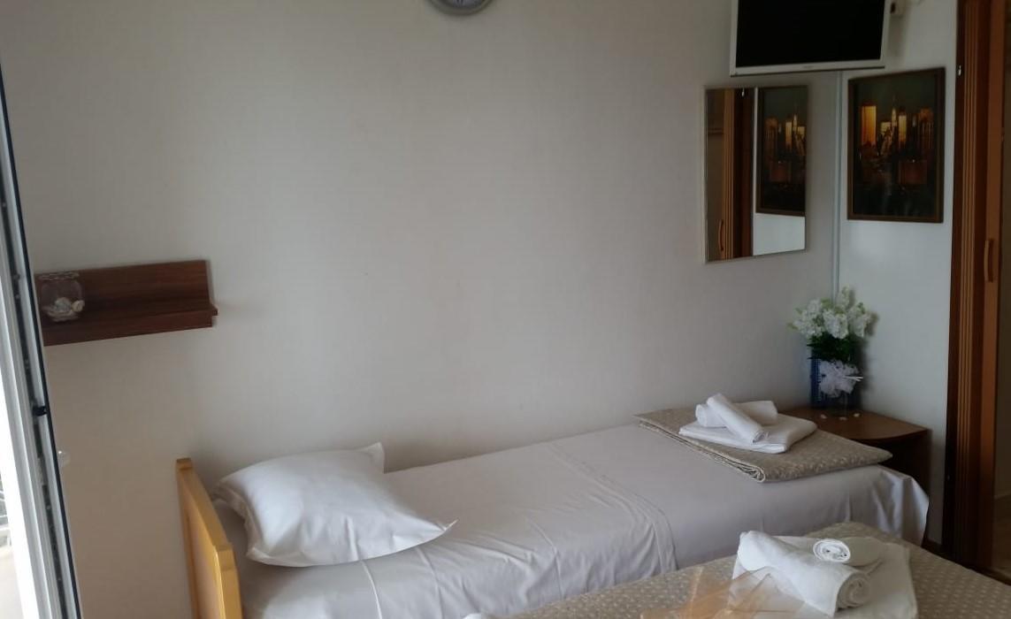 Apartments Olga & Jure ピサック 部屋 写真