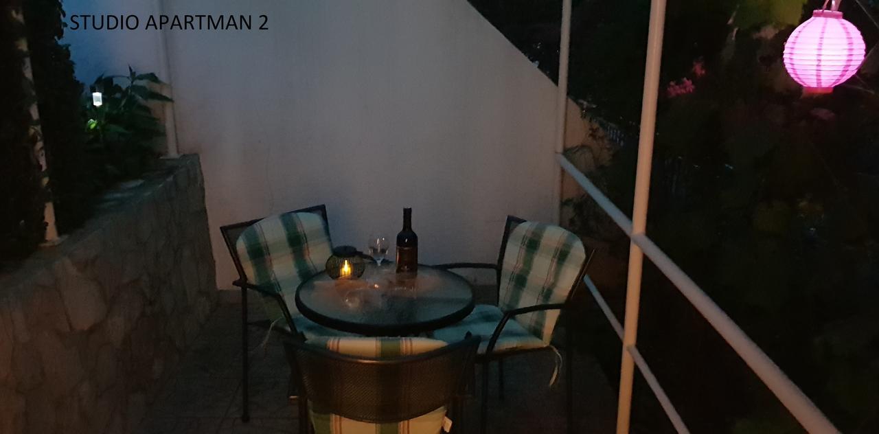 Apartments Olga & Jure ピサック 部屋 写真